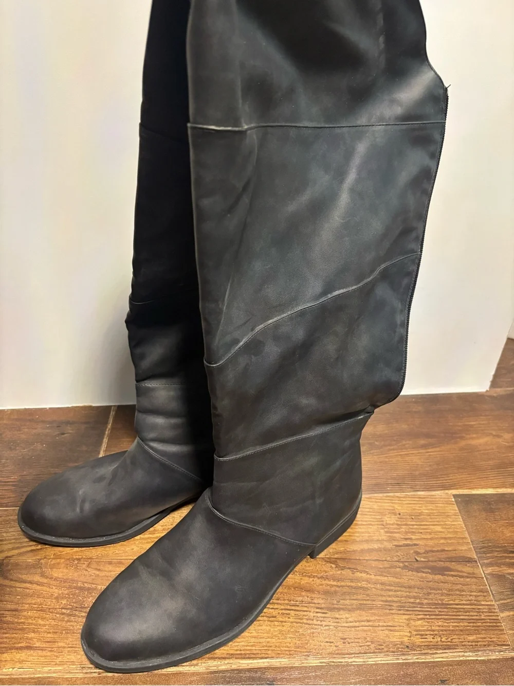Women’s Black Tall Leather Boots